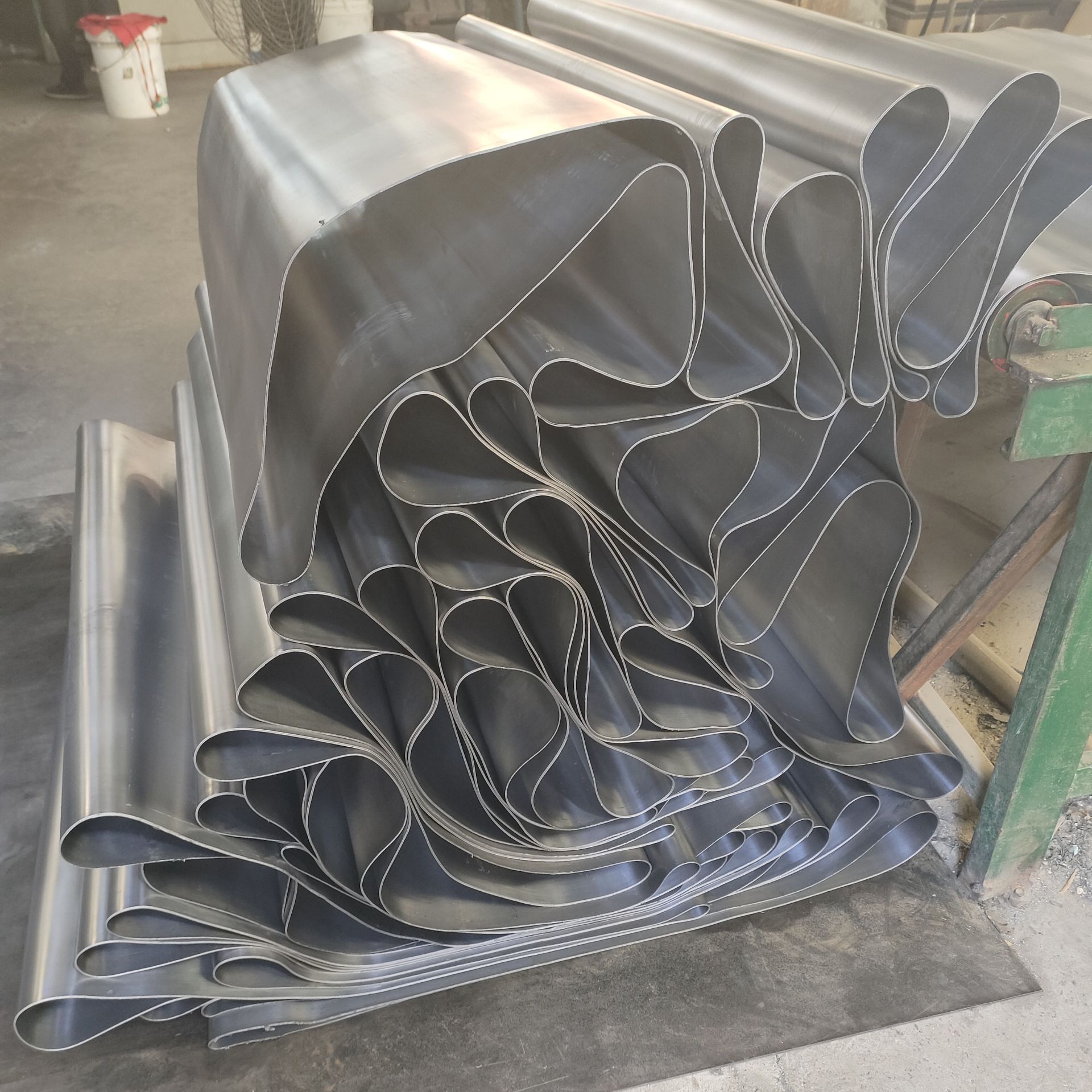 鄂尔多斯铅板厚度与辐射防护能力的关系是怎样的？