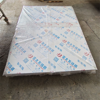 鄂尔多斯医用铅门：保障医疗辐射安全的关键设备